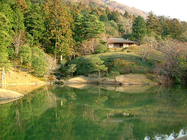 从简单生活节看华山艺文特区的发展